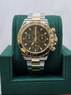 (Category: ) located in . Submitted by ngeehoewatches (Listing ID 1442088144, Image 1). Description: .