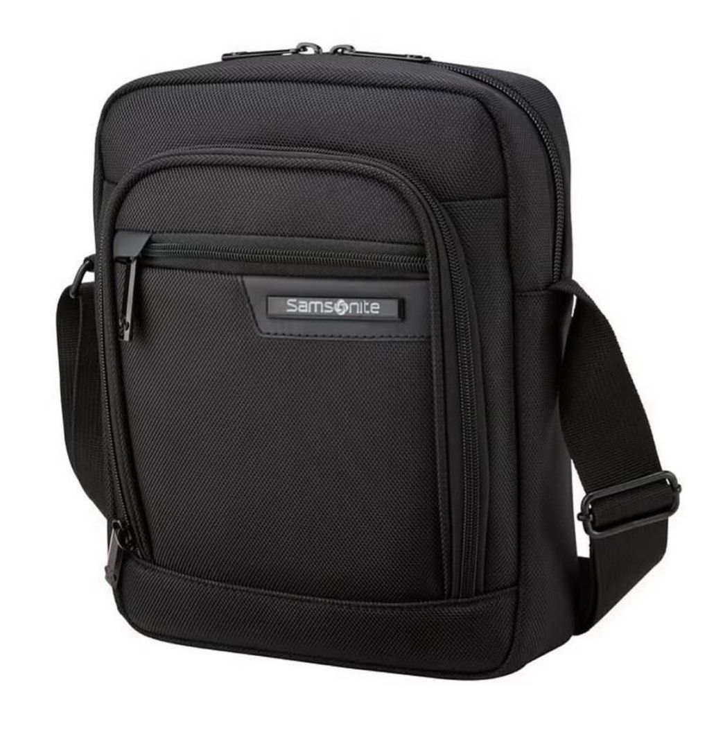 Samsonite crossbody bag mens (Category: Sling Bags) located in Muntinlupa City. Submitted by cuxion (Listing ID 1442108266, Image 1). Description: Brand new got the wrong size Mens .