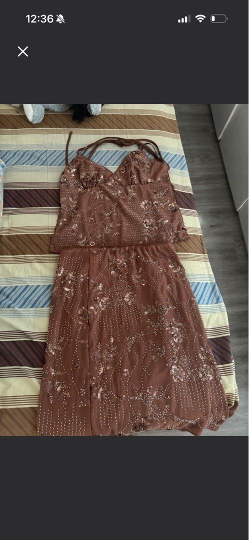 SEQUIN SET (Category: Sets or Coordinates) located in Mandaluyong City. Submitted by ksmrb12 (Listing ID 1442065813, Image 1). Description: .