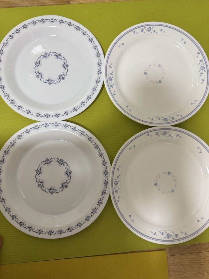 Set of 4 Corelle Plates with Blue Floral Design