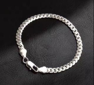 (Category: ) located in . Submitted by shopping_collection (Listing ID 1442061846, Image 1). Description: .