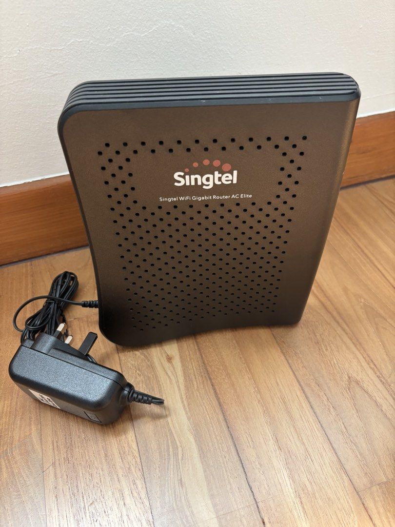 Singtel Gigabit Router AC Elite473820560276869120