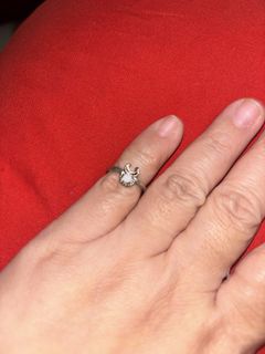 (Category: ) located in . Submitted by vintageaccessories (Listing ID 1442044393, Image 1). Description: .
