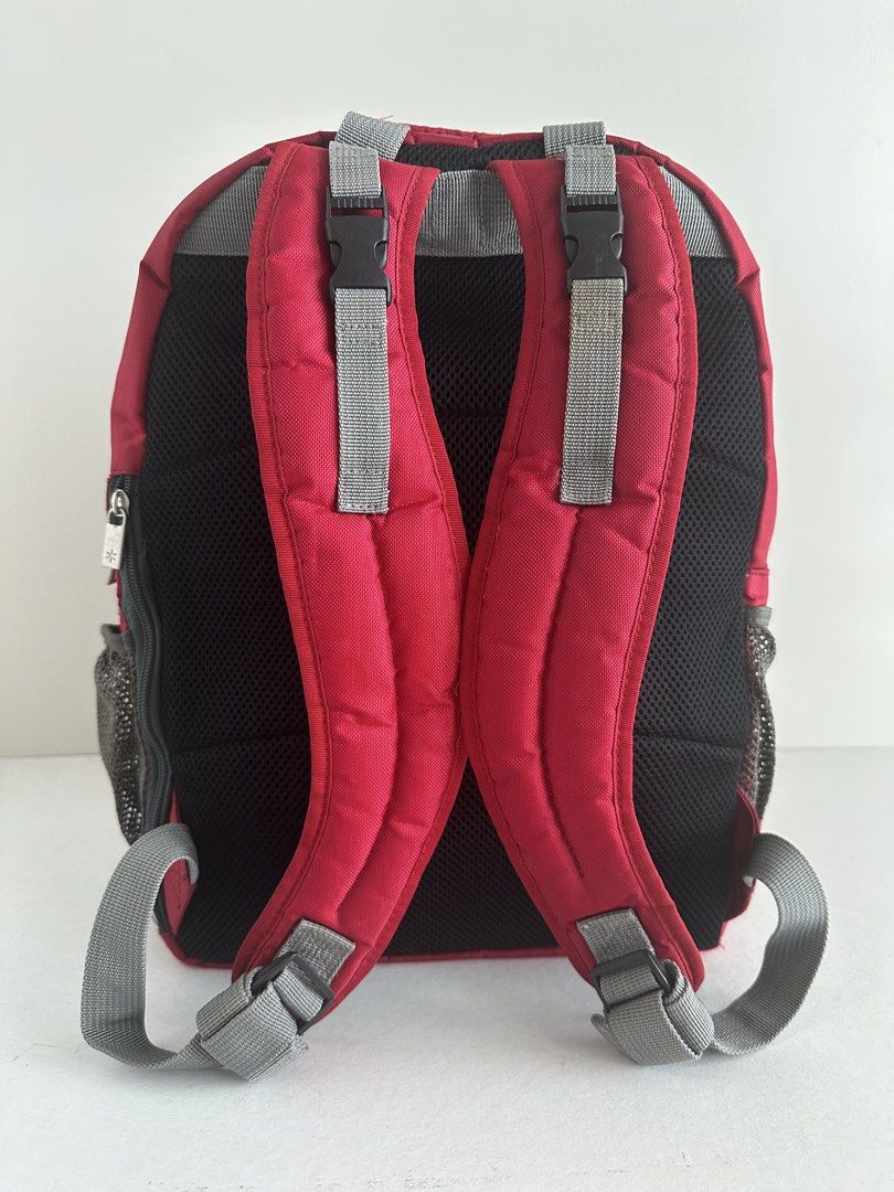 Skip Hop Red Backpack Diaper Bag (Category: Backpacks) located in Manila. Submitted by monica515 (Listing ID 1442128187, Image 3). Description: - Size: approx. 13”w x 16”h x 4”d - Multiple pockets for excellent organization. - Main compartment features internal mesh pockets. - Convenient side mesh pockets for easy access. - Padded shoulder straps ensure comfort. .