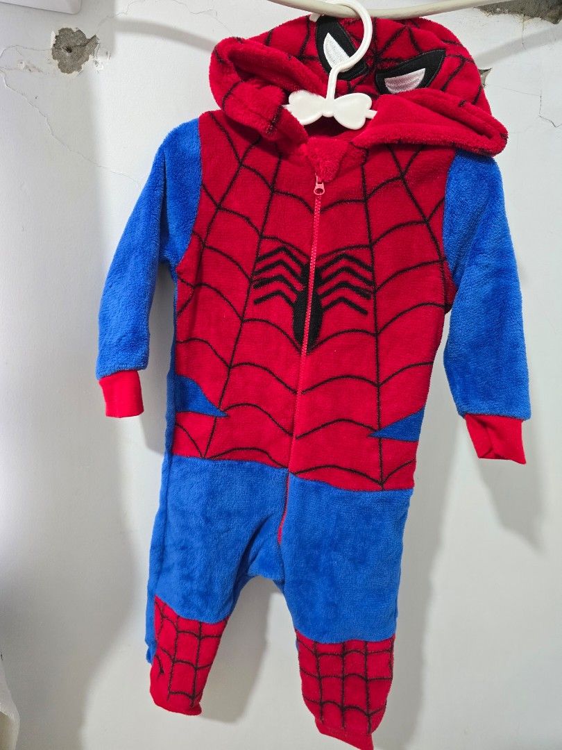 Spiderman costume 9 to 12m (Category: Babies & Kids Fashion) located in Angat. Submitted by erday (Listing ID 1442042788, Image 1). Description: .