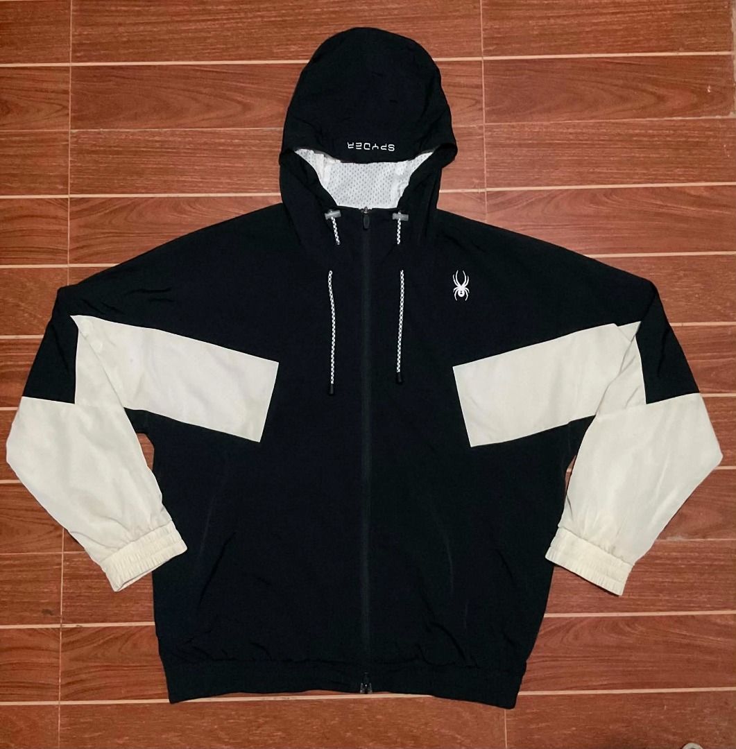 SPYDER WINDBREAKER JACKET (Category: Coats, Jackets and Outerwear) located in Caloocan City. Submitted by phillip_joshuaa (Listing ID 1442113328, Image 1). Description: SPYDER WINDBREAKER JACKET.