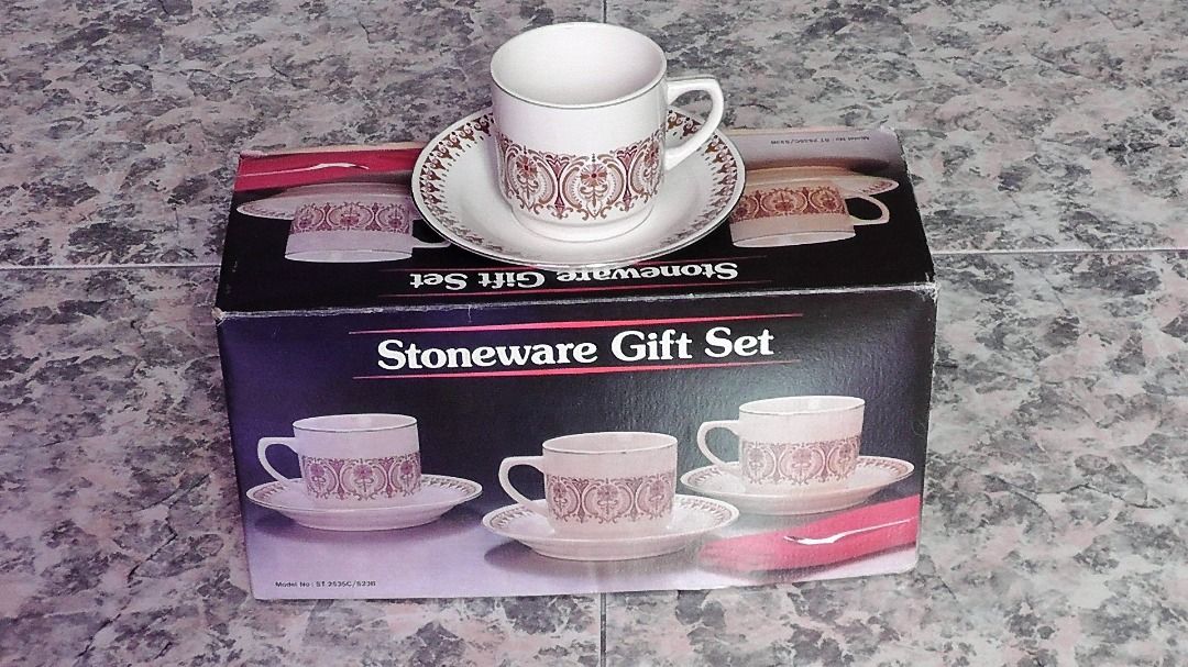Stoneware Gift Set / 6 Tea Cups and Saucers473777112509337600
