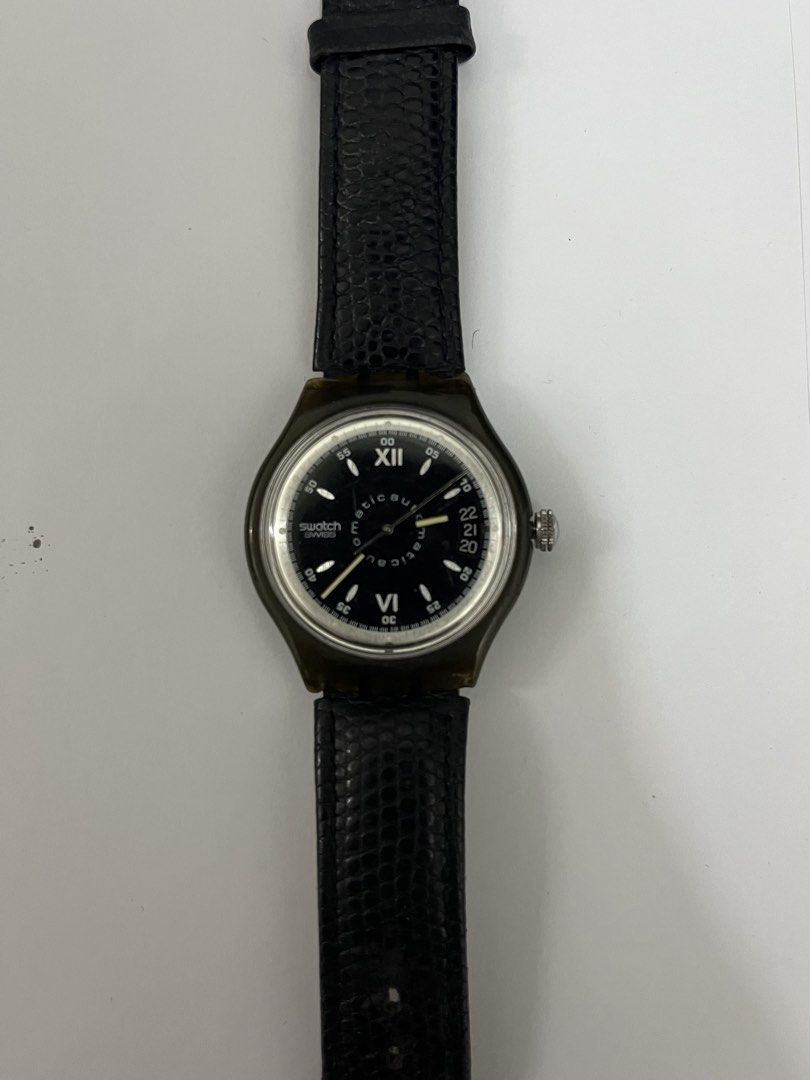 Swatch Automatic (Category: Watches) located in Tampoi. Submitted by hhh_12345678 (Listing ID 1442025769, Image 1). Description: Swatch Automatic Genuine leather.