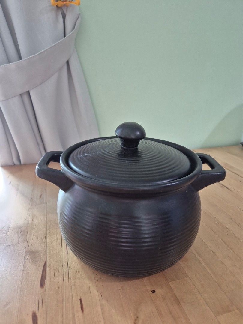 TANYU Clay Pot with Lid [MOVING OUT SALE]