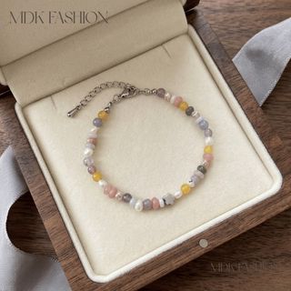 (Category: ) located in . Submitted by mdk_fashion (Listing ID 1442075284, Image 1). Description: .