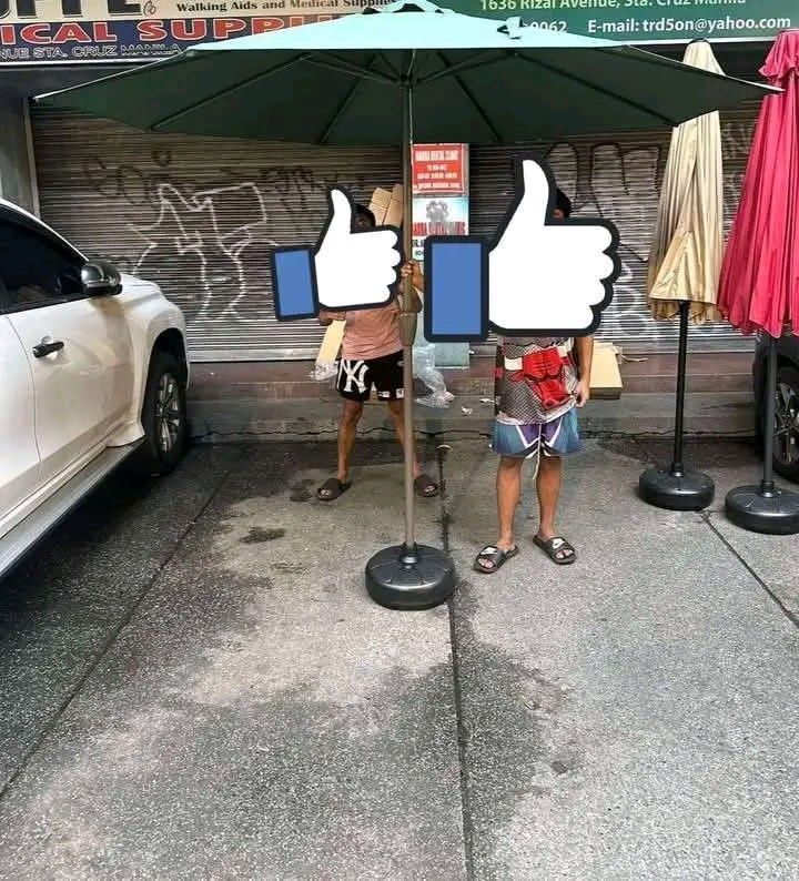 Umbrella Patio with Based (Category: Umbrellas) located in Manila. Submitted by bongsy999mall (Listing ID 1442033773, Image 2). Description: .