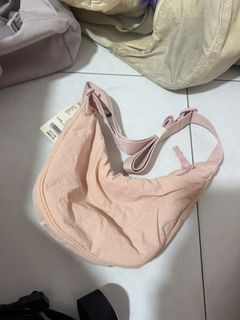 (Category: ) located in . Submitted by wanxuannx (Listing ID 1442065438, Image 1). Description: .
