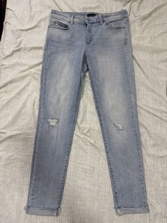 (Category: ) located in . Submitted by mento.ph (Listing ID 1442087266, Image 1). Description: .