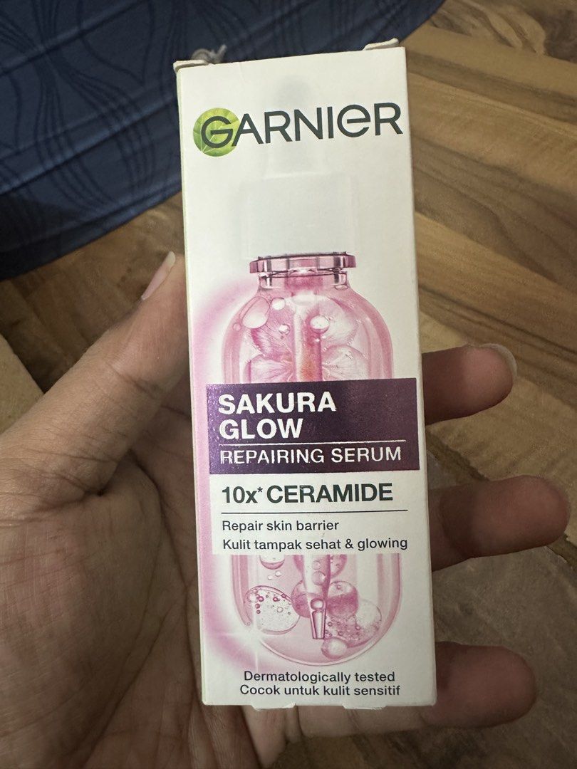 Variations (Category: Face Care) located in Singapore. Submitted by owlyy777 (Listing ID 1441996708, Image 3). Description: Pm me for individual prices. Authentic guaranteed. Will update when it is sold/oos. .