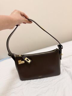 （分類：）位於 。 由 margarettdavidd 提交（商品編號 1442132243，圖片 1）。簡介： 。