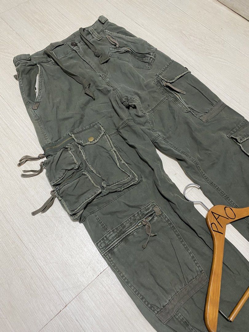 Vintage Cargo Creator utility tactical pants (Category: Jeans) located in Davao. Submitted by VapenDrip (Listing ID 1442073113, Image 3). Description: Vintage Cargo Creator multi pocket utility tactical pants Waist 28-29 Length 41 Thigh 12 Hem 10 (adjustable) In good condition 850+sf.