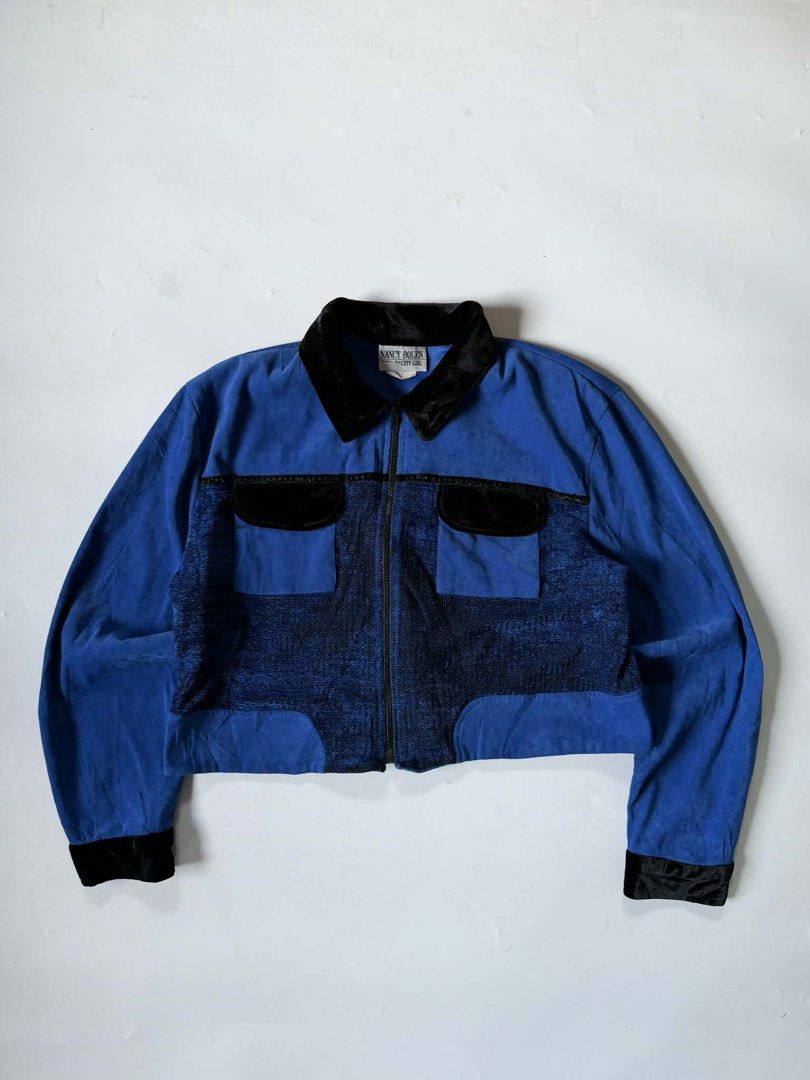 Vintage Nancy Bolen Blazer Zip-Up Jacket Blue (Category: Coats, Jackets and Outerwear) located in Baguio. Submitted by the_gunstore (Listing ID 1442118566, Image 1). Description: Size tagged:L Issue:none Width:23 Length:19.5 Shoulder:19 Sleeve:23.