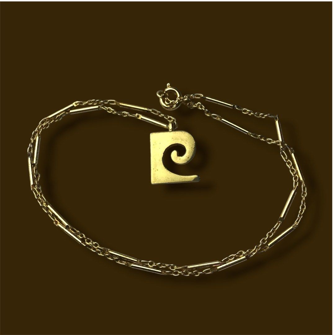 Vintage Pierre Cardin Necklace (Category: Necklaces) located in Paranaque City. Submitted by oncelovedpieces (Listing ID 1442098359, Image 1). Description: .