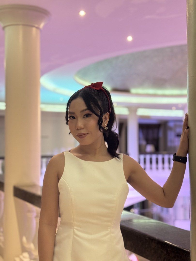 White Sleeveless A-Line Mini Dress (Category: Dresses) located in Makati City. Submitted by itsjess16 (Listing ID 1442140783, Image 2). Description: - Classic white sleeveless dress - A-line cut with a flared skirt - Hits above the knee - Simple and versatile design - Ideal for parties and events - Easy to accessorize - Comfortable to wear.