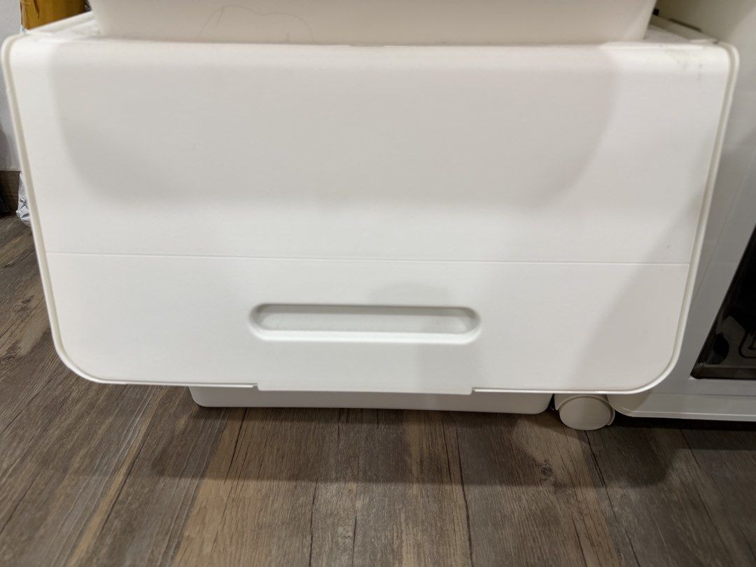 White Stackable Storage Box with Lid473868628426772482