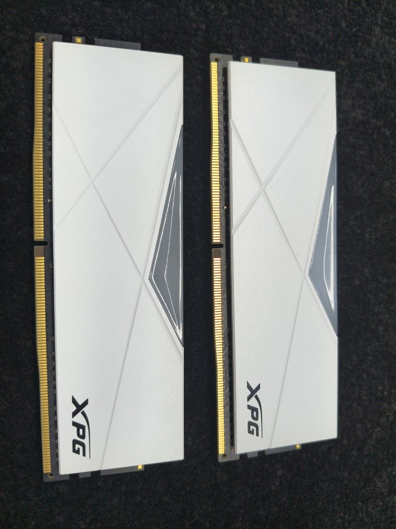 XPG DDR4 RAM Modules (2x16GB)473945972105564163