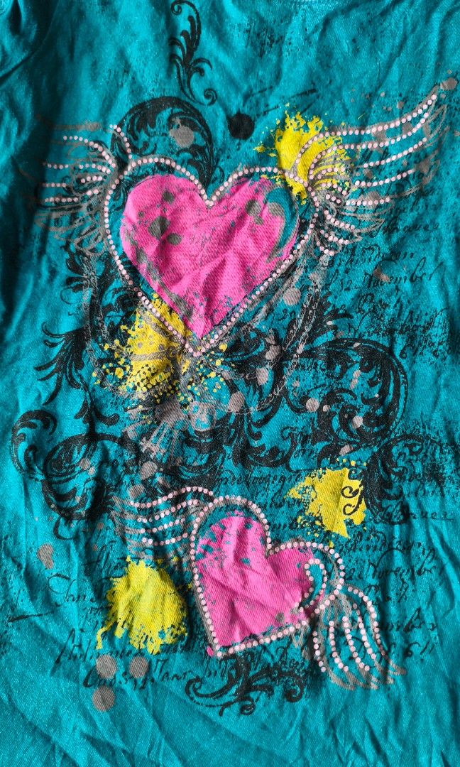 Y2k Women's tee (Category: Blouses) located in Kidapawan. Submitted by hellxthrift (Listing ID 1441981345, Image 2). Description: .