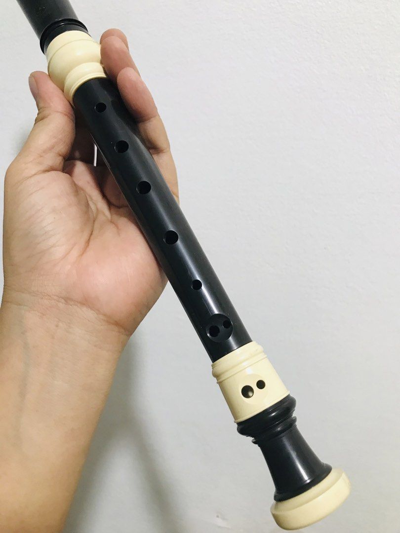YAMAHA FLUTE SALE (Category: Musical Instruments) located in Gamu. Submitted by 2022bagsbunny (Listing ID 1441989996, Image 3). Description: .