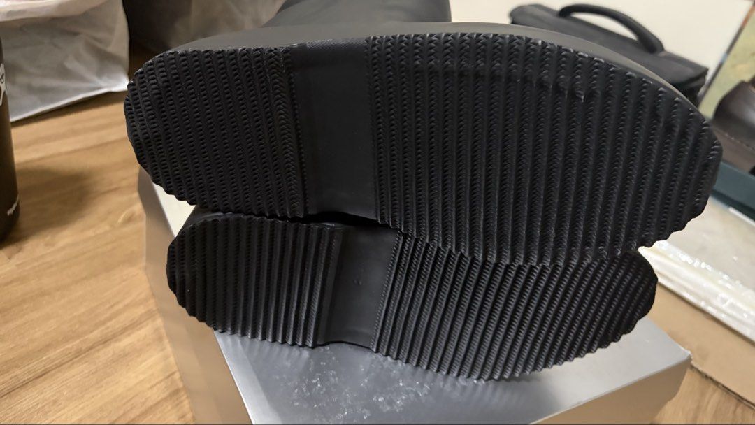 Yeezy SL-03 Boots (Category: Boots) located in Pasig City. Submitted by noir_ (Listing ID 1442079222, Image 3). Description: waited a full year for mr. yeezy to ship these boots btw 😂 shi heavy af. bnds so cant check sizing but internet says it fits 10-11.