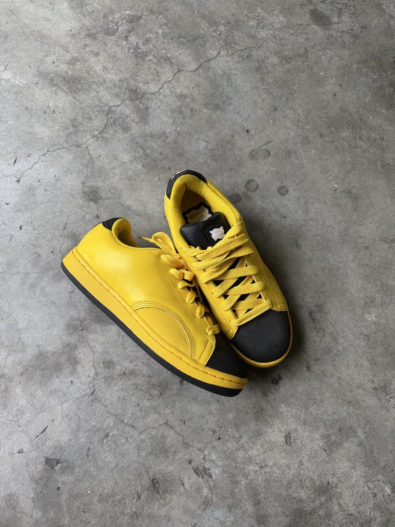 Yellow and Black Low-Top Sneakers (Category: Sneakers) located in Manila. Submitted by wockesha (Listing ID 1442111976, Image 1). Description: Bbc Ice Cream Boardflip 2 7us/25cm Excellent Condition 6,000.