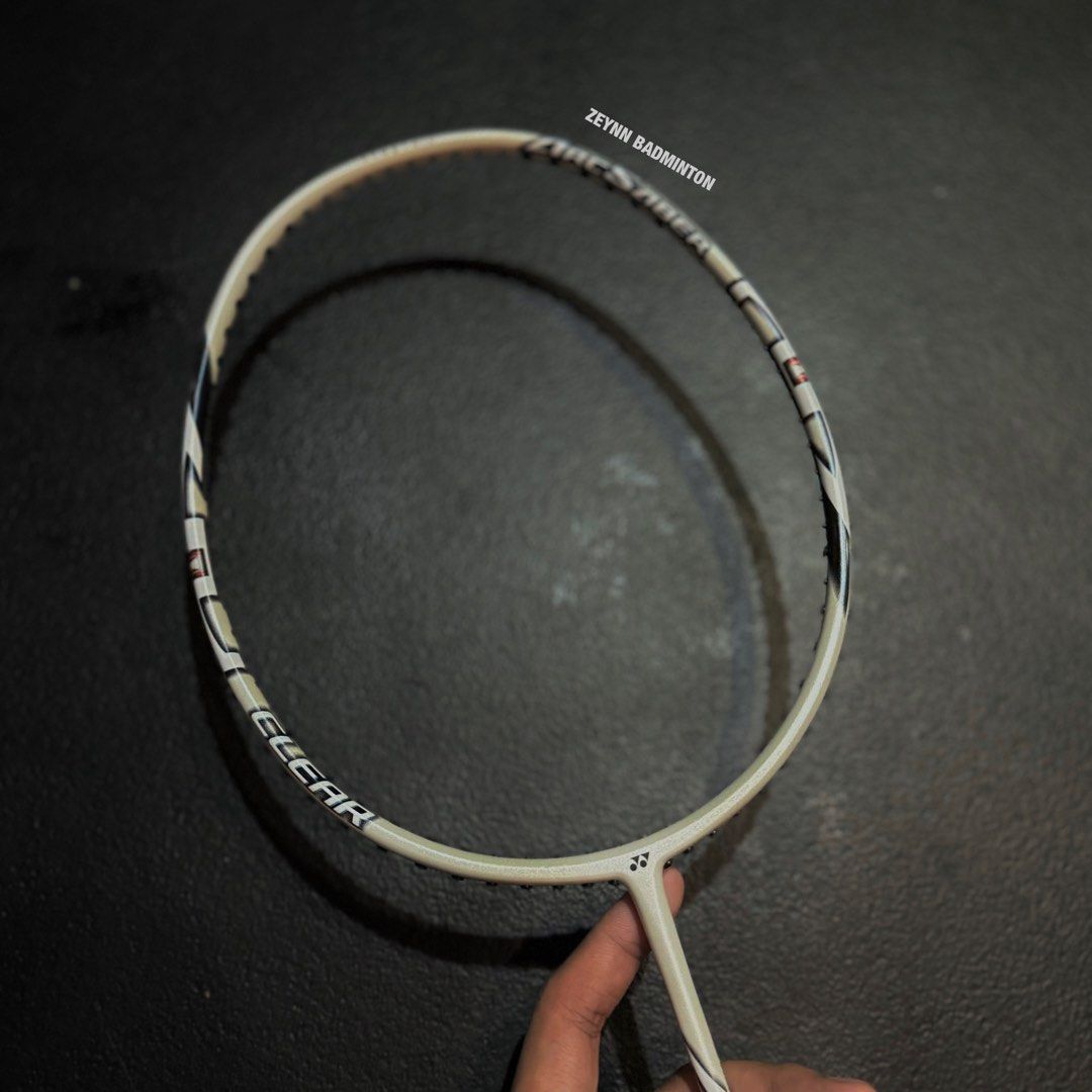 Yonex Arc Saber 0 Clear ( White ) (Category: Racket and Ball Sports) located in Las Pinas. Submitted by lvespinaa (Listing ID 1442109168, Image 2). Description: ‼️Available - Onhand‼️ Yonex Arc Saber 0 Clear ( White ) Freebies : 🏸 Yonex Soft Racket Bag 🏸 2 Rubber Grip Price : ₱2400 ‼️ What You See Is What You Get ‼️ Location : Las Piñas ✅ We Are Accepting Pick Up / Meet Up / Delivery Mode Of Payment - Cash On Delivery ( Within Metro Manila Area