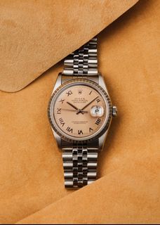 (Category: ) located in . Submitted by windsorfinery (Listing ID 1442304322, Image 1). Description: .