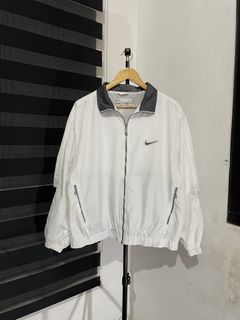 (Category: ) located in . Submitted by dosrthriftingph (Listing ID 1442176144, Image 1). Description: .