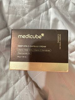 （分類：）位於 。 由 sebyby 提交（商品編號 1442221395，圖片 1）。簡介： 。