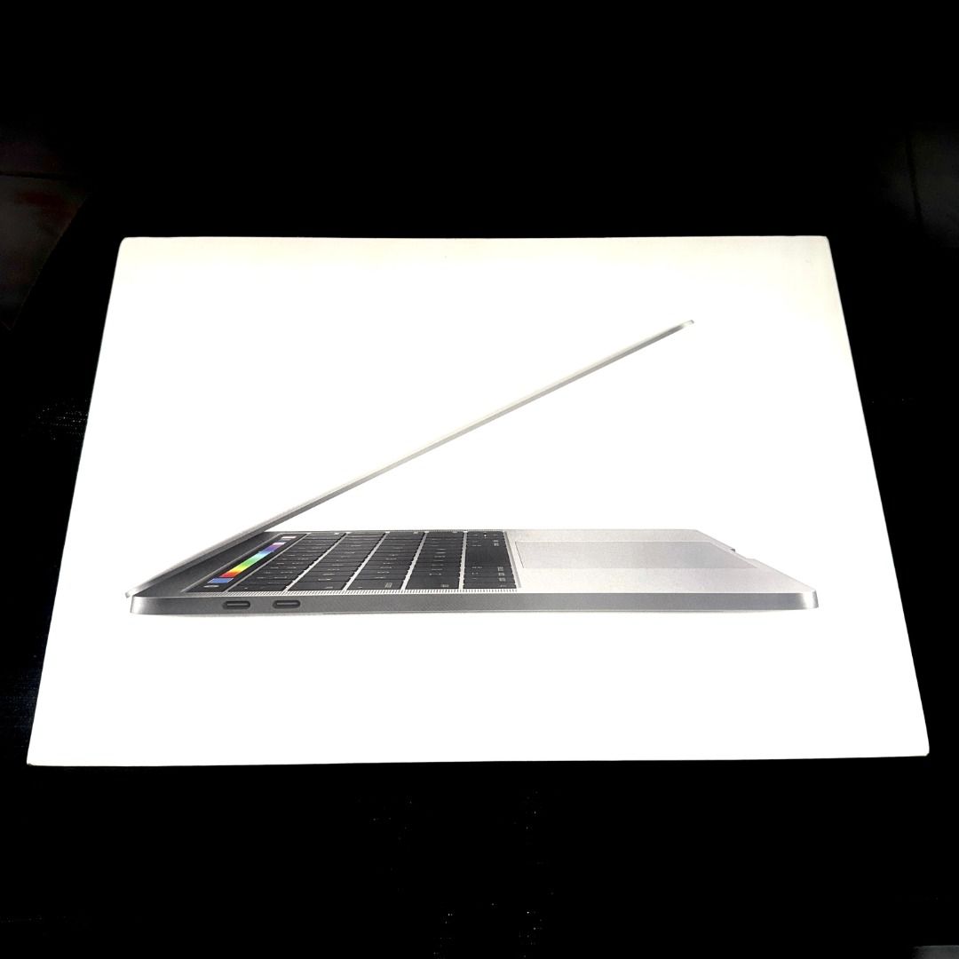 🍎 MacBook Pro Box