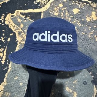 (Category: ) located in . Submitted by thriftbydinzo (Listing ID 1442247408, Image 1). Description: .