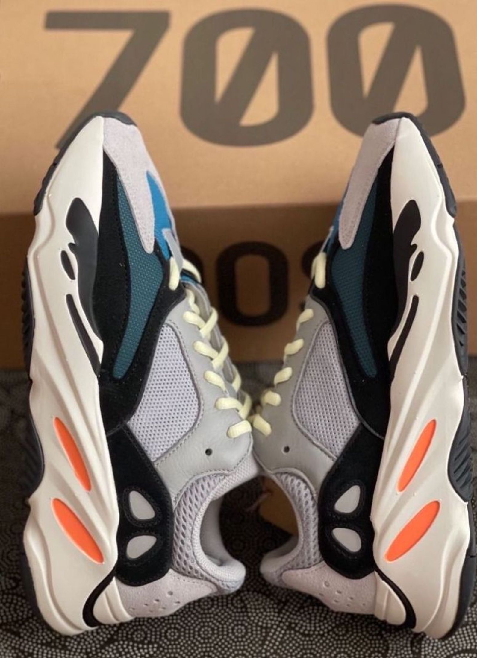 adidas originals Yeezy boost 700 OG Wave Runner Dad Shoes (Category: Sneakers) located in Singapore. Submitted by coolforestyy (Listing ID 1442342508, Image 3). Description: 【Trusted Seller】 Brand: Adidas Item: adidas originals Yeezy boost 700 OG Wave Runner Dad Shoes 🔹 Brand new, great quality 🔹 Free shipping J&T/Ninja Van 🔹 Cash on delivery 🔹 3-day photo confirm before shipping 🤝 Returning customers — discounts available!.