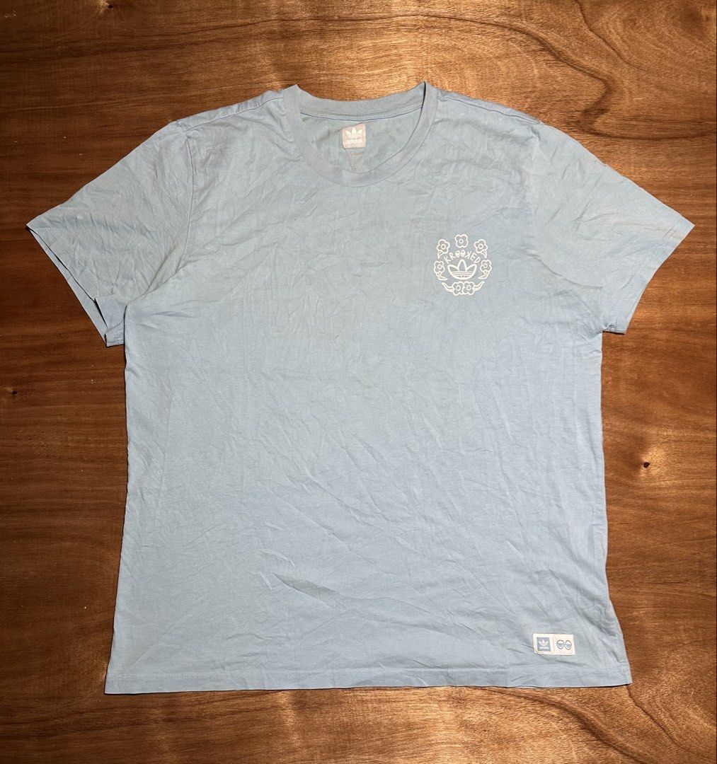 Adidas x Krooked Shirt (Category: Tshirts & Polo Shirts ) located in Bacolod City. Submitted by dannnsoy (Listing ID 1442290564, Image 1). Description: Adidas x Krooked Shirt •In very good condition •Dimension: 22.5” x 28” •Price: 499 only 📍Note: Color may vary to due lighting and camera resolution. .