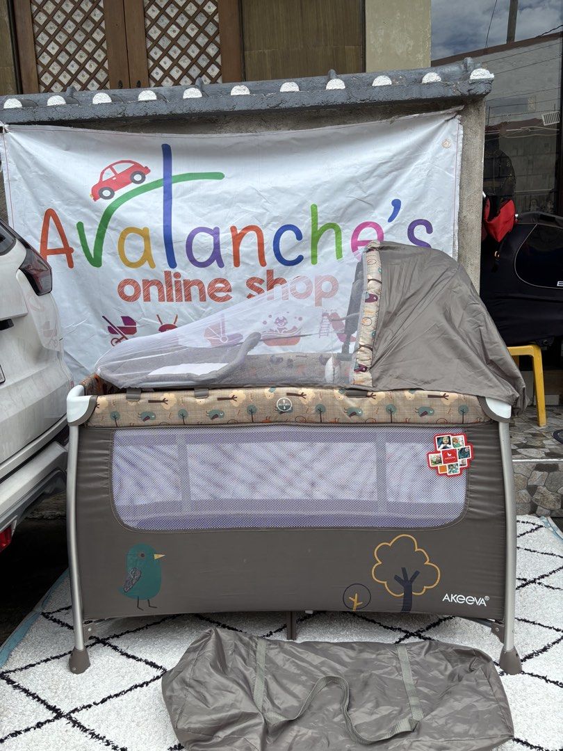 Akeeva Crib/playpen complete (Category: Cots & Cribs) located in Manila. Submitted by avalanchesonlineshopmainacount (Listing ID 1442302298, Image 1). Description: .