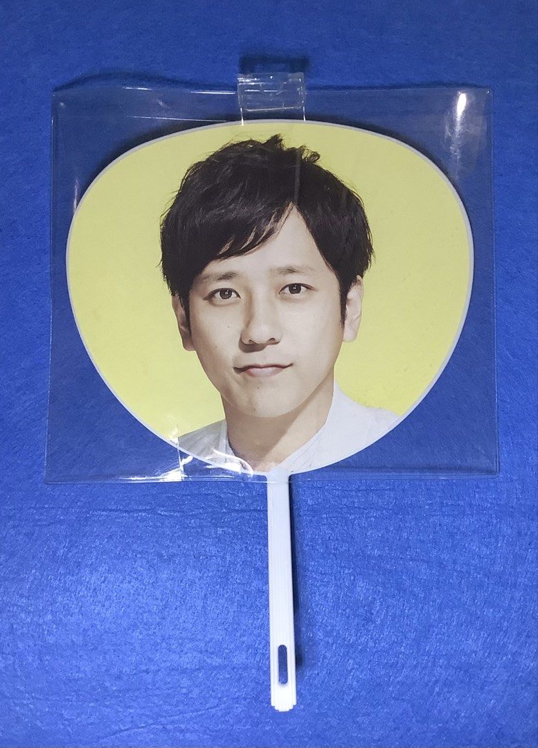 Arashi Mini Uchiwa (Category: Fans) located in Talavera. Submitted by cattocollects (Listing ID 1296381809, Image 1). Description: Mode of payment: Gcash Mode of delivery: J&T Location: Nueva Ecija.