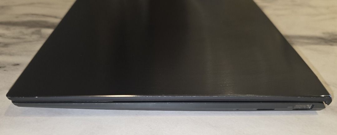 Asus ZenBook AMD Ryzen 5 5500U - SSD 512 GB - 16GB RAM (Category: Laptops & Notebooks) located in Caloocan City. Submitted by wilddeer_9cf69e (Listing ID 1442254084, Image 3). Description: Asus ZenBook UM325UA – Specs & Condition Processor: AMD Ryzen 5 5500U RAM: 16 GB Storage: 512 GB SSD (477 GB usable) Battery Health: 59% (855 charge cycles) Age: ~2.5 years Condition: Fully functional. Shows minor cosmetic marks, but the screen and performance 