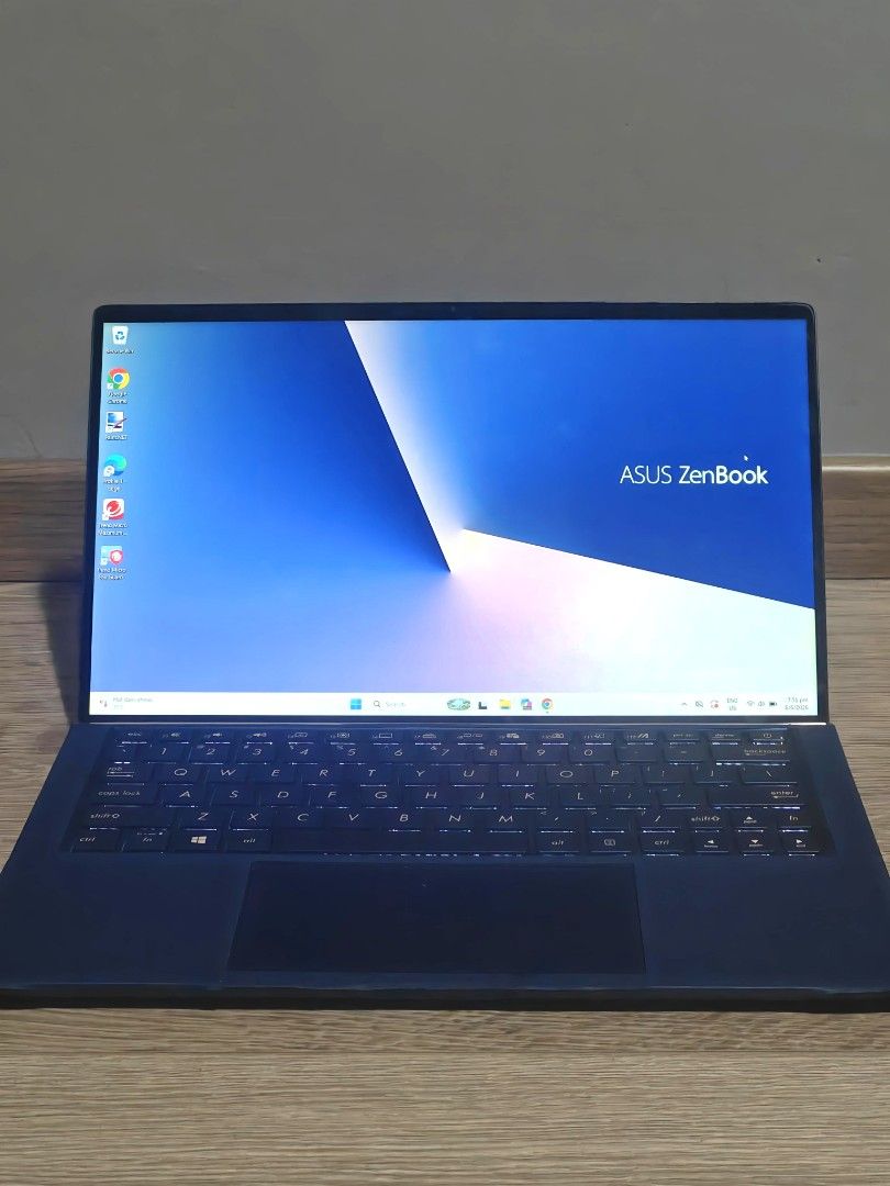 ASUS ZenBook UX333FLC Notebook PC474890382439895040