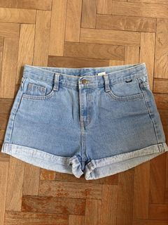 (Category: ) located in . Submitted by joseal (Listing ID 1442244855, Image 1). Description: .