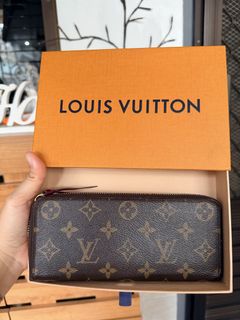 (Category: ) located in . Submitted by alavishglam (Listing ID 1442162860, Image 1). Description: .