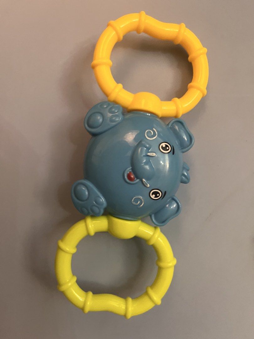 Baby Teethers and Training Spoons Set (Category: Weaning & Toddler Feeding) located in Manila. Submitted by freecrystal.28ce36 (Listing ID 1442231822, Image 3). Description: - All teethets are bought in SM dept store. -Set includes banana teether, ring teethers, and 2 training spoons (green & white). - Ideal for soothing sore gums during teething. - Encourages baby's first steps towards self-feeding. - All items are thoroughly cleaned and sanitiz