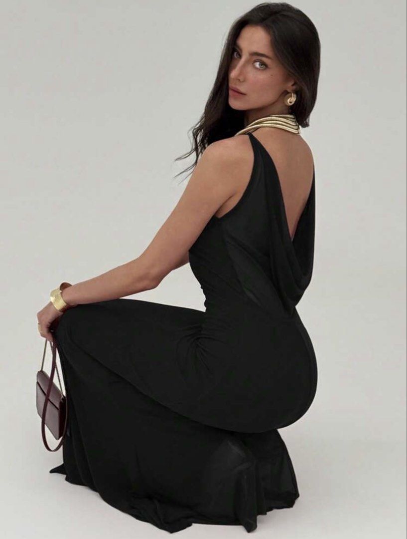 Backless Date Party Dress (Category: Dresses) located in Pasig City. Submitted by _clickandshopby2j (Listing ID 1442300327, Image 1). Description: good as new. (only used once).