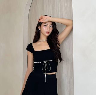 (Category: ) located in . Submitted by pochaccocloset (Listing ID 1442300417, Image 1). Description: .