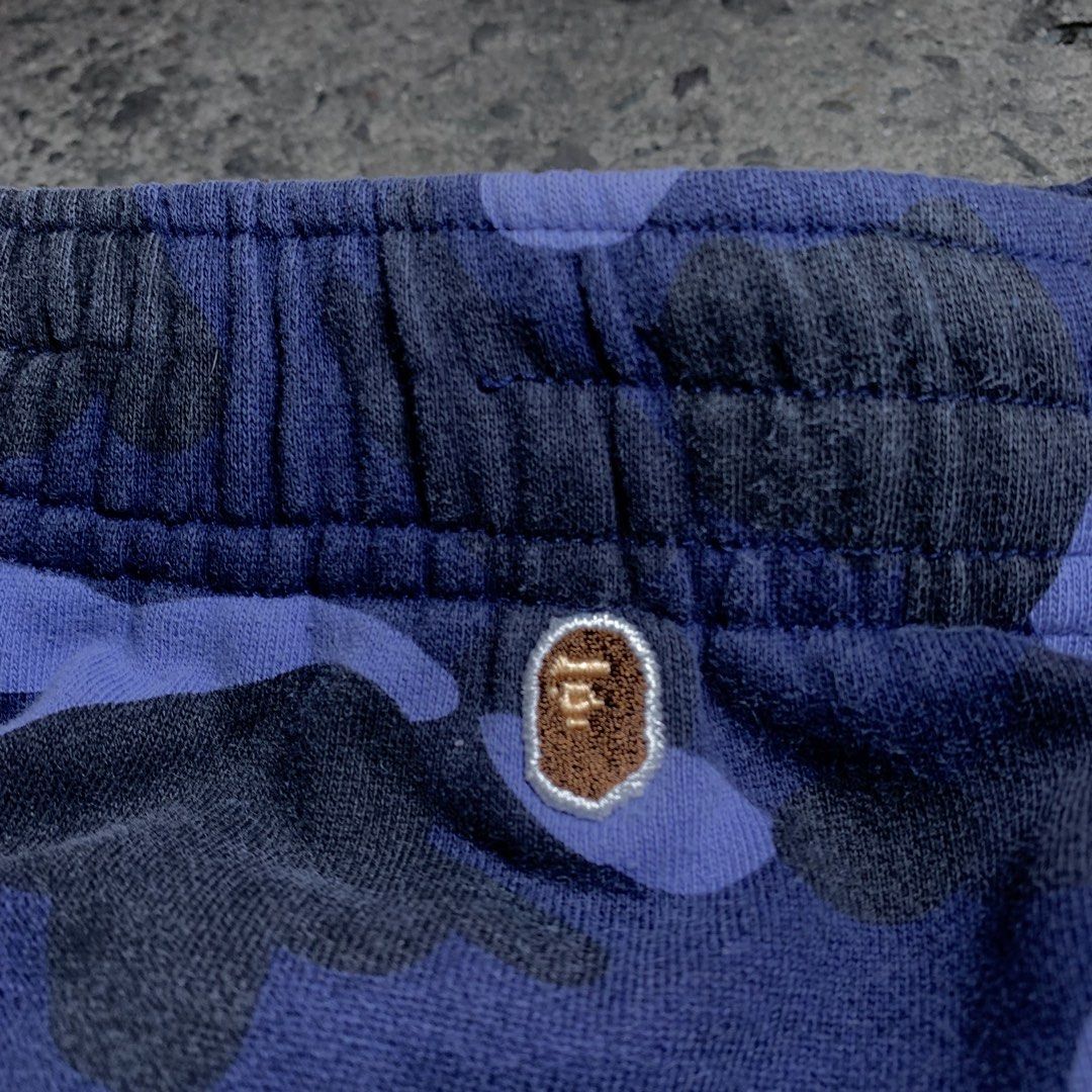Bathing Ape x Undefeated Pants (Category: Joggers) located in Manila. Submitted by steeezyyy (Listing ID 1442277105, Image 3). Description: in good condition size xl on tag 450 only minimal issue check on the picture pm lang po meet up sa malapit Location : Mandaluyong City .