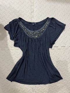 (Category: ) located in . Submitted by aria.finds (Listing ID 1442336875, Image 1). Description: .