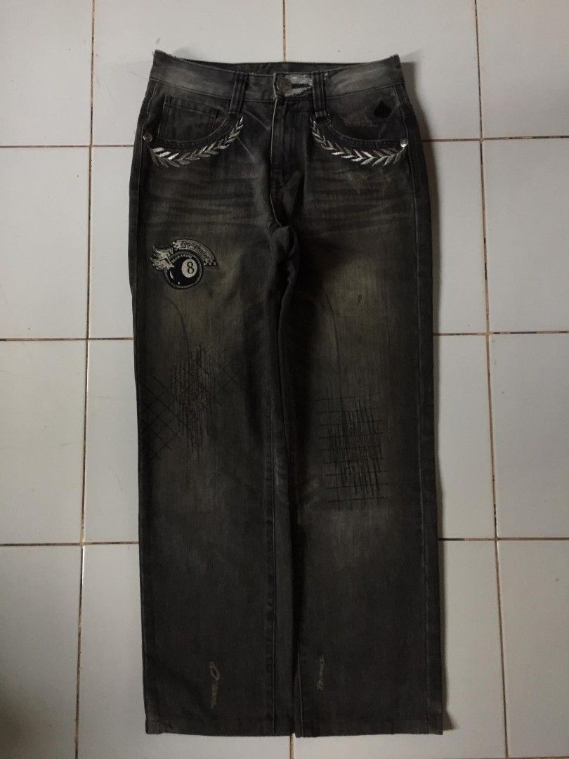 Big train 8 ball Jeans (Category: Jeans) located in Quezon City. Submitted by hook_n_wear (Listing ID 1442198722, Image 1). Description: [BIG TRAIN]8 BALL JEANS • /DIMES/SIZE/ [Waist]-l 30 [Length]-l 39 [thigh]-l 12 [Hem]-l 8 •No issue •Hard •Heavy •Brand new condi •Good for psg •Need re-wash •For daily uses GOOD QUALITY/GOOD CONDITION.