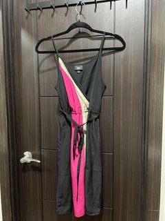 (Category: ) located in . Submitted by ccloset.cleanup (Listing ID 1442335291, Image 1). Description: .